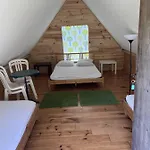 Bed and breakfast Hebergements Insolites - Etretat Aventure Les Loges (Seine-Maritime)