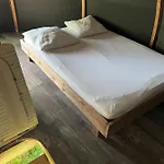 Hebergements Insolites - Etretat Aventure Bed and breakfast Les Loges (Seine-Maritime)