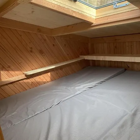 Hebergements Insolites - Etretat Aventure Bed & Breakfast *