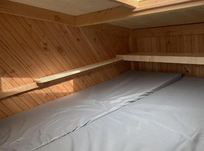 Hebergements Insolites - Etretat Aventure Couette-café *